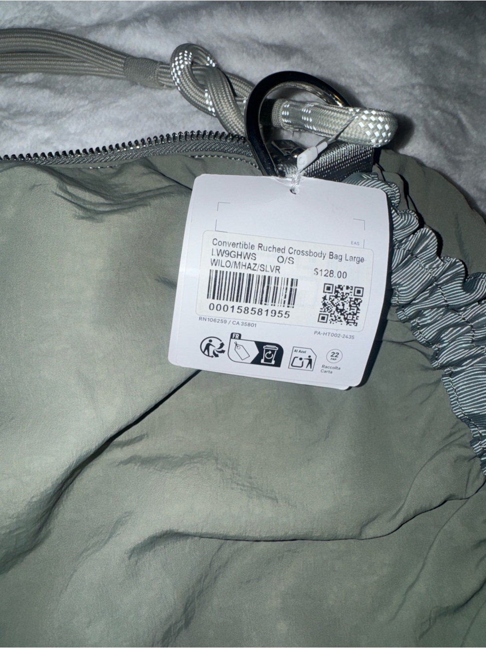 Lululemon Ruched Crossbody Bag-16L
Willow Leaf/Meadow Haze/Silver - Picture 7 of 7